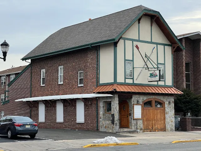 JK's Boathouse Food & Spirits