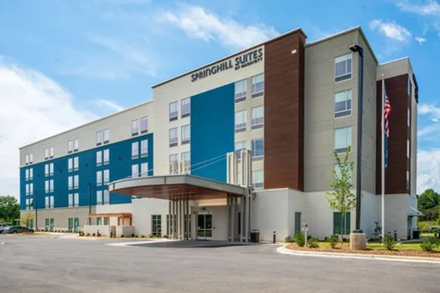 SpringHill Suites by Marriott Charlotte Airport Lake Pointe