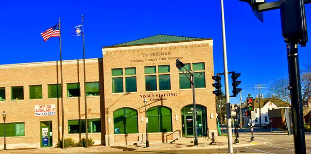 Waukesha Freeman