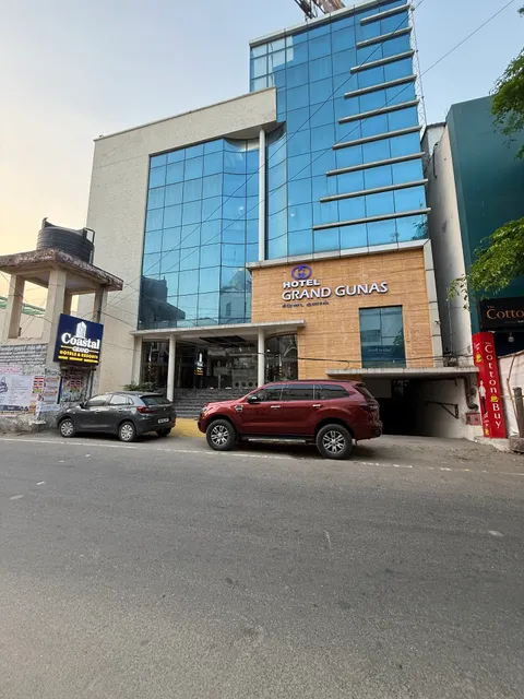 Super Townhouse 1307 Coastal Grand Hotels and Resorts