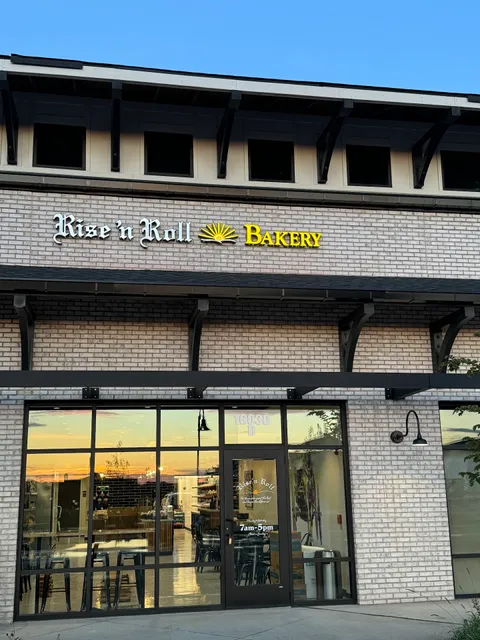 Rise'n Roll Bakery — Westfield