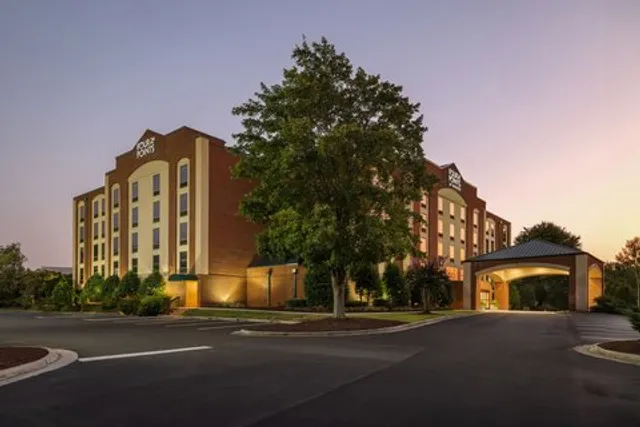 Four Points by Sheraton Greensboro Airport