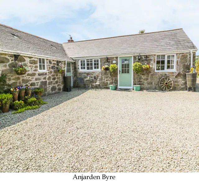 Anjarden Self Catering Holiday Cottages