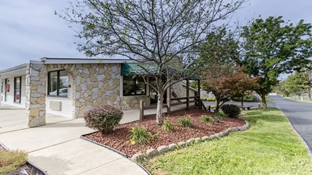 Motel 6 Mansfield, OH