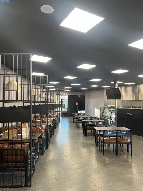 Hungry bird - Noodle | Skewers | Bar