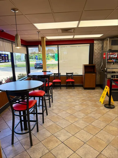 American Ranch House (Airport location)