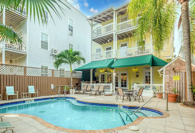 Curry House | Hosted by Brightwild