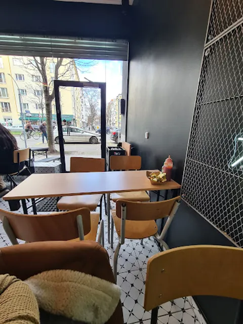 44 CHKN - Korean Fried Chicken