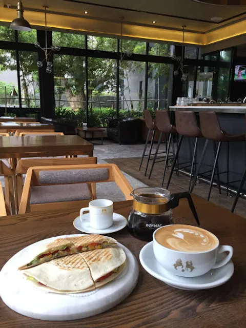 WillHsu Cafe 竹北旗艦店 (POLO主題餐廳)