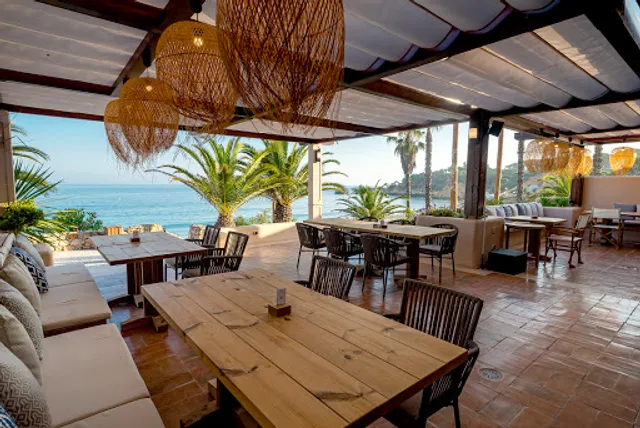 Atlantico Bar and Restaurant