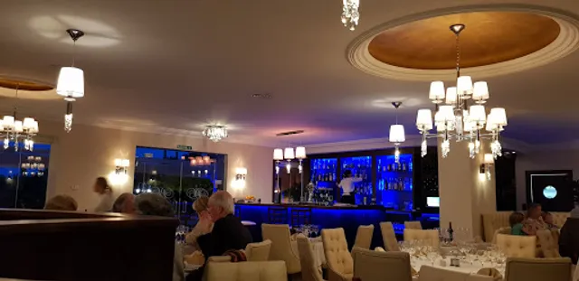 Prado Bar & Restaurant