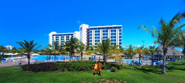 Nueva Toledo Suites & Hotel