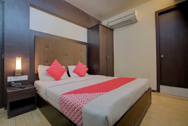 OYO Hotel Vip Regency