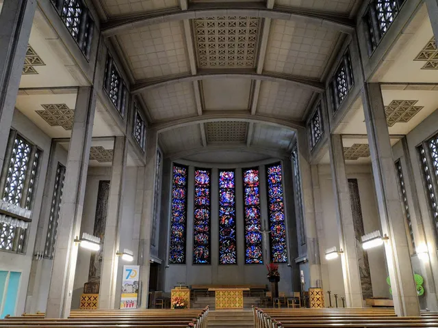 Katholische Kirche Dreikönigen