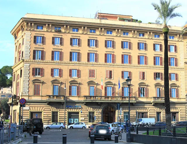 WE LOVE ROMA Guest House