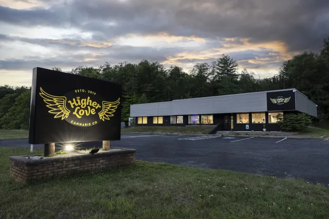 Higher Love Cannabis Dispensary Houghton