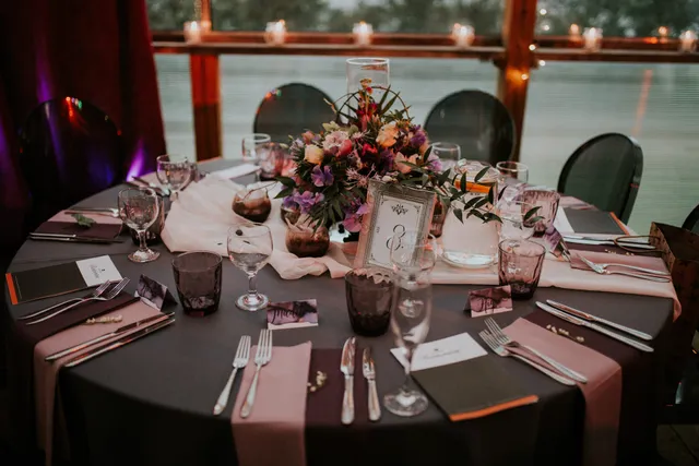 Laivu centrs, restorāns