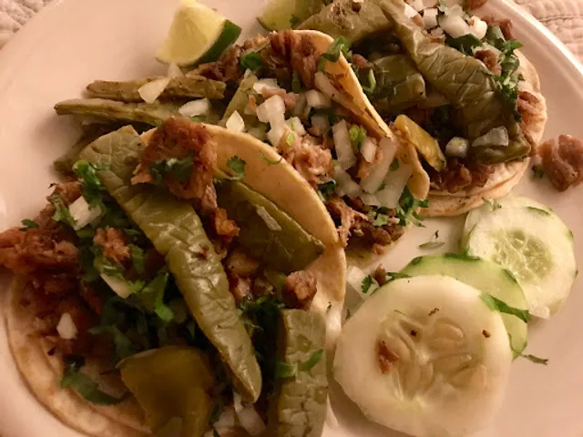 Athen's Bar & Restaurant. Tacos Estilo DF 30AV