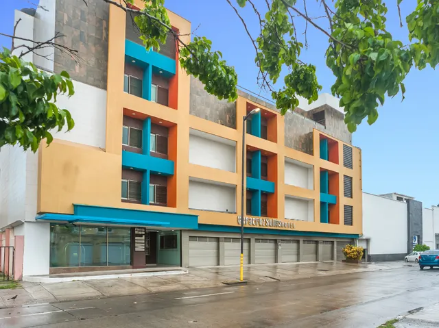 Capital O Veracruz Suites