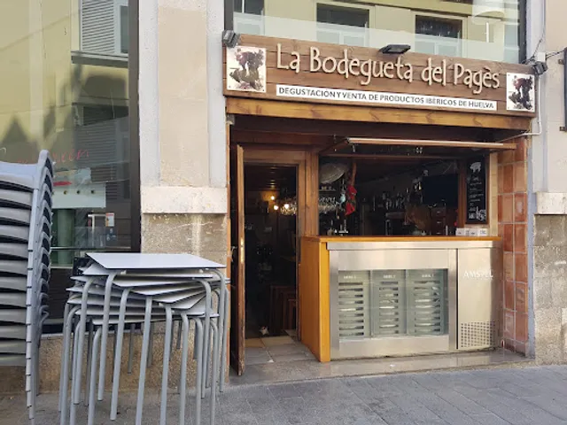 The Small Bar of Pagès
