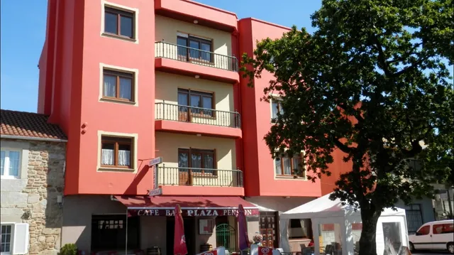 Pension Cafe Bar Plaza