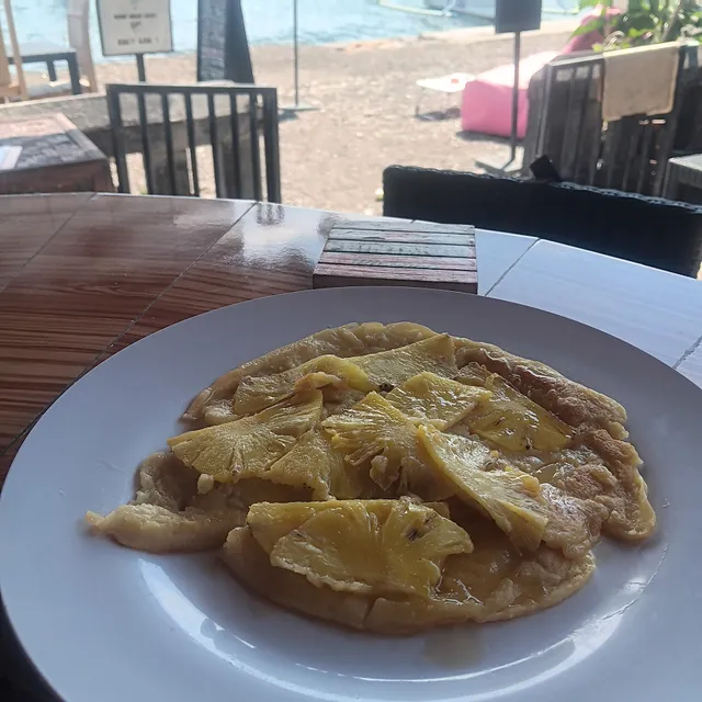 Lovina Sports Bar & Warung