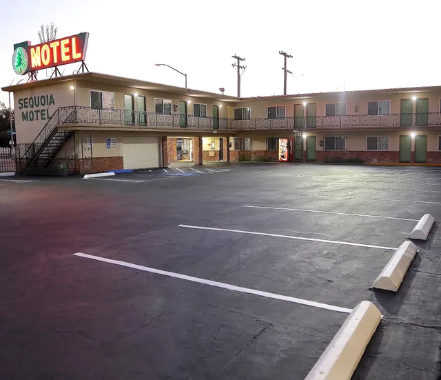 Sequoia Motel
