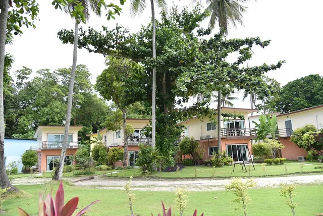 Z-Touch Lipe Island Resort : โรงแรมซีทัช หลีเป๊ะ ไอส์แลนด์ รีสอร์ท