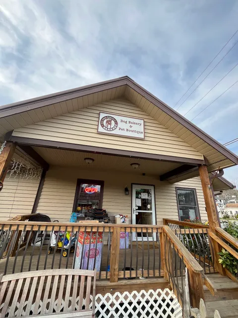 My Best Friend’s Barkery