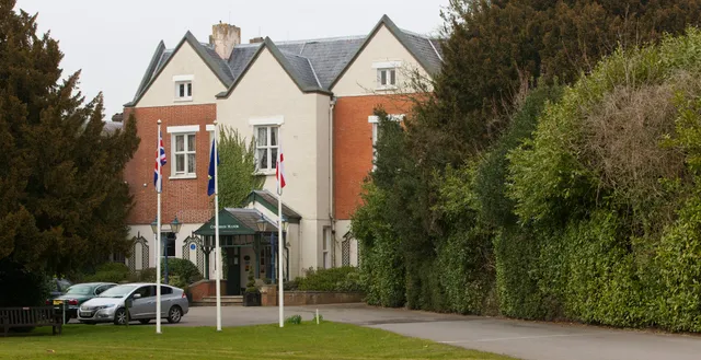 Coulsdon Manor Hotel