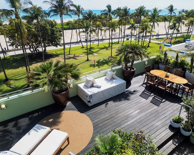 Pelican Hotel Miami Beach