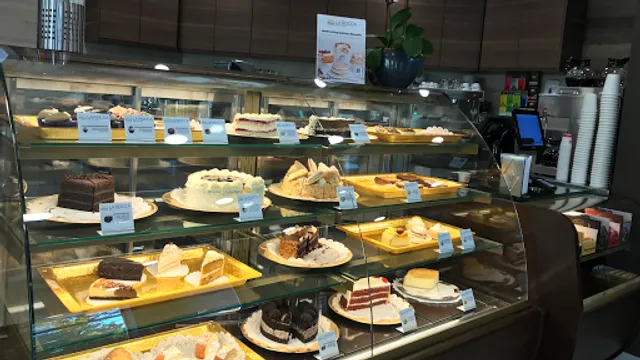 Cream n Sugar Cafe and Bistro