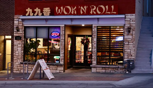 Wok N Roll