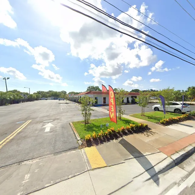 The Zoo Sports Club & Grille