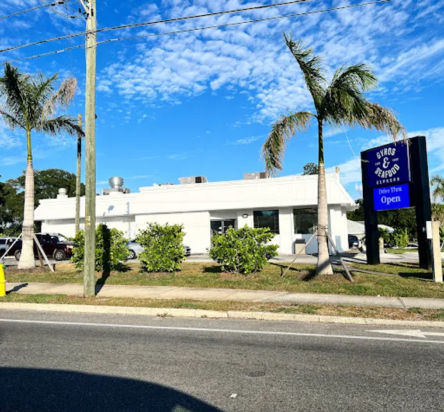 Sam's Gyros and seafood