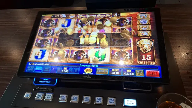 Lucky's Gaming & Spirits