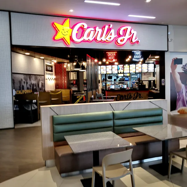 Carl's Jr.