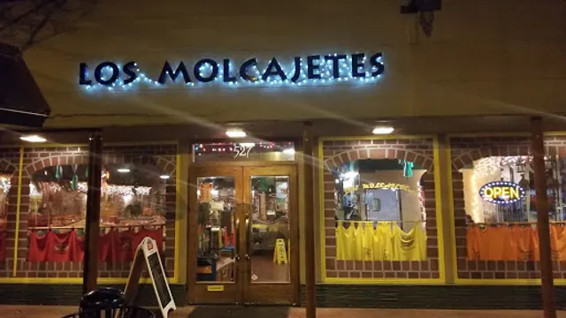 Los Molcajetes