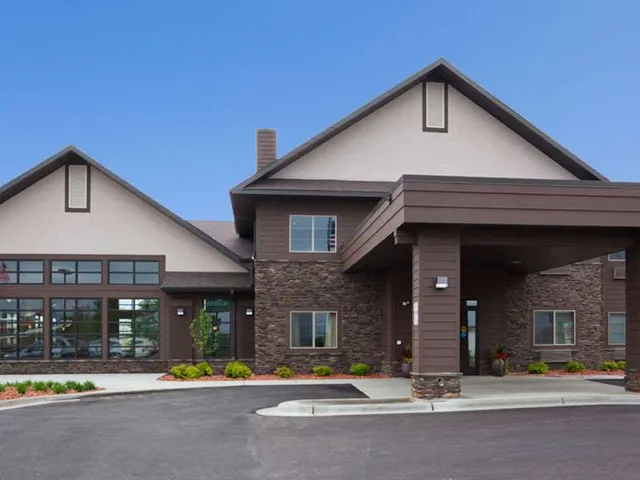 GrandStay Hotel & Suites Luverne