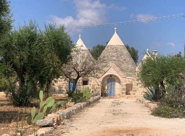 Trulli alla controra