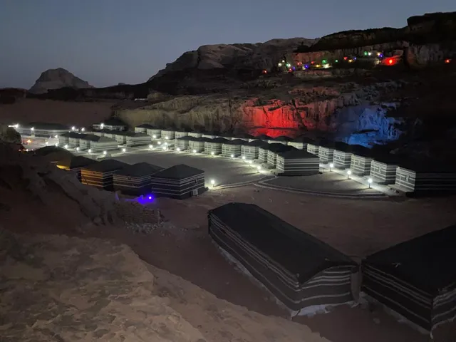 Wadi Rum space village Luxury camp