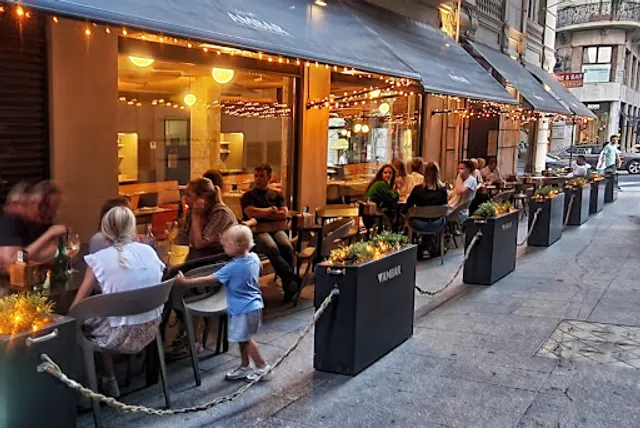 Restaurante Birlibirloque tapas y vinos