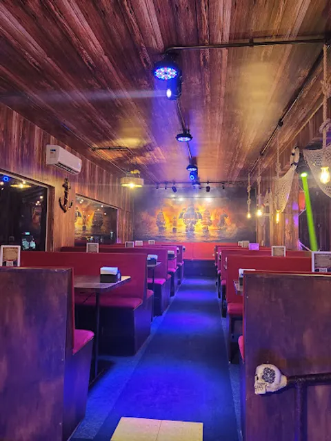 El Piratas - Restaurante Temático Maringá