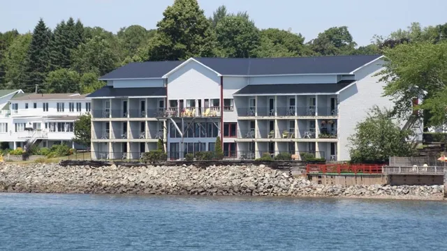 St. Andrews Inn & Suites