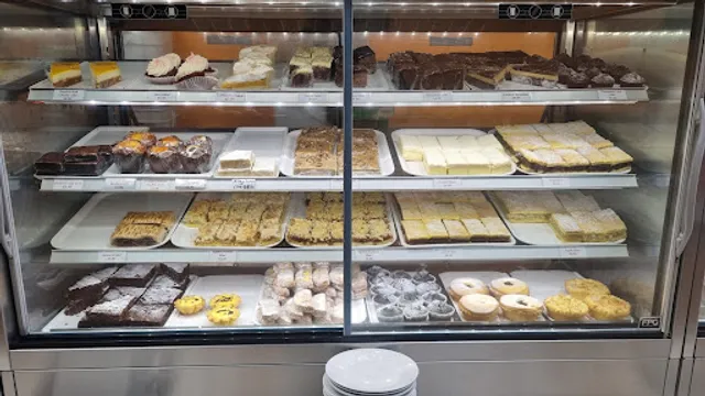 Angkor Wat Kiwi Bakery & Cafe