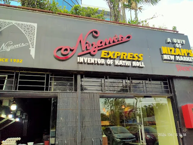 Nizams Kathi roll