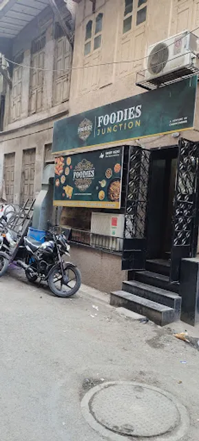 Foodies Junction