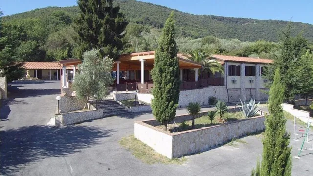 Farmhouse Colle Paciocco