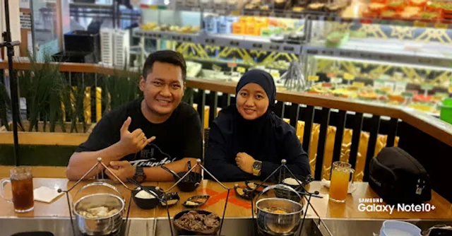 Raa Cha Plaza Atrium