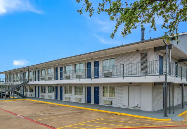 Knights Inn North Richland Hills